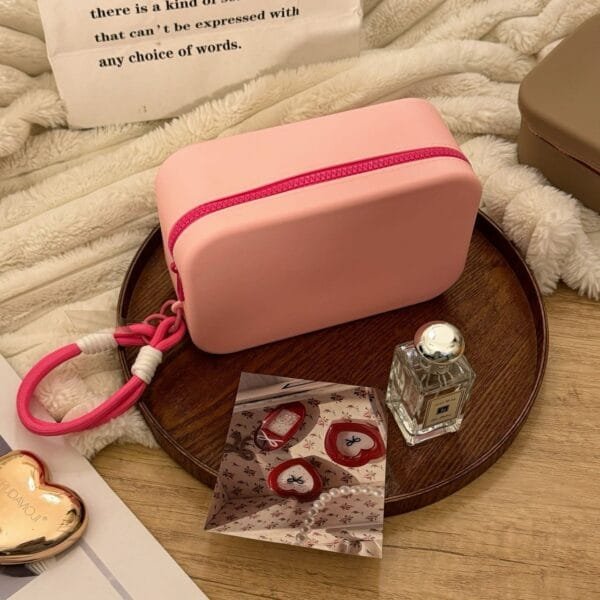 Silicone Cosmetic Bag Waterproof - Image 5