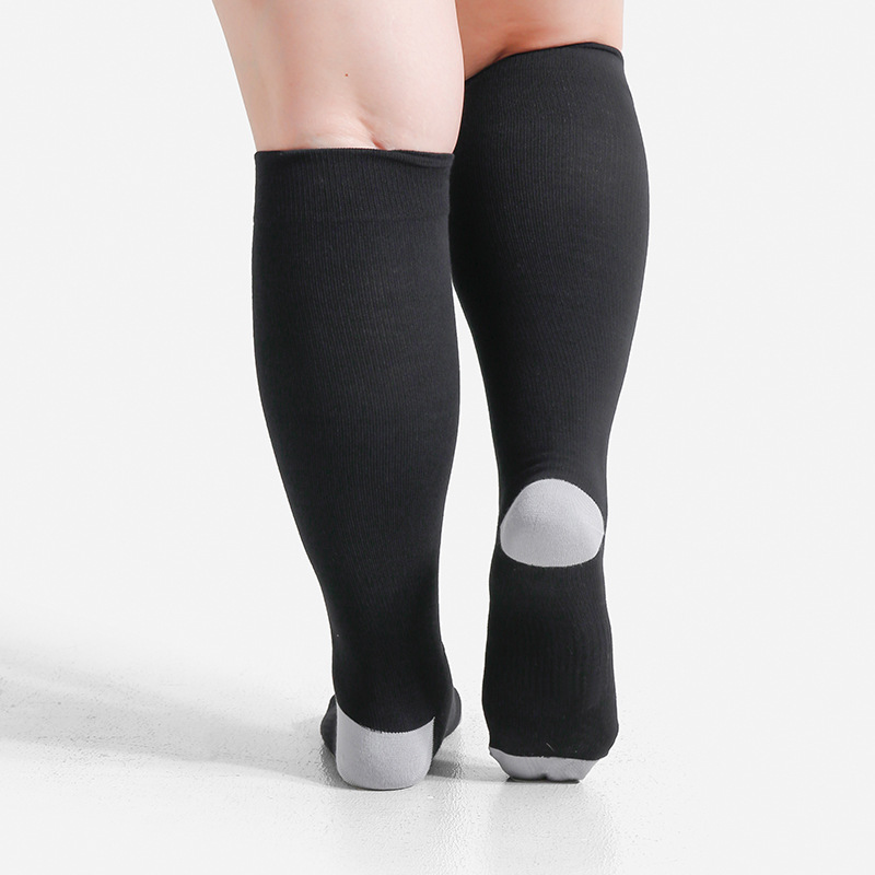 Compression Socks For Running And Hiking Breathable And Elastic Leg - Image 5