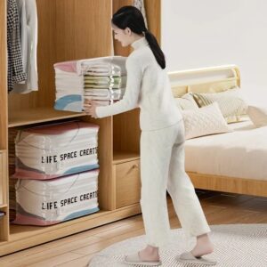 Dual Use Vacuum Compression Bags – Hand Pump And Press Storage