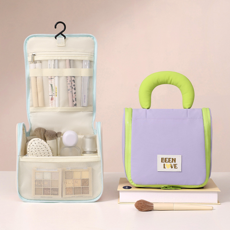 Washing A Travel Makeup Organizer Bag - Image 2