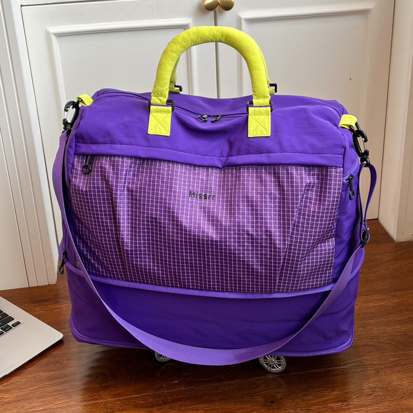 Large-capacity Carry-on Travel Bag For Short Trips Also Suitable As - Image 5