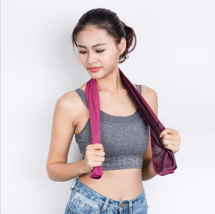 Quick-Dry Cooling Towel for Gym and Travel - Image 5