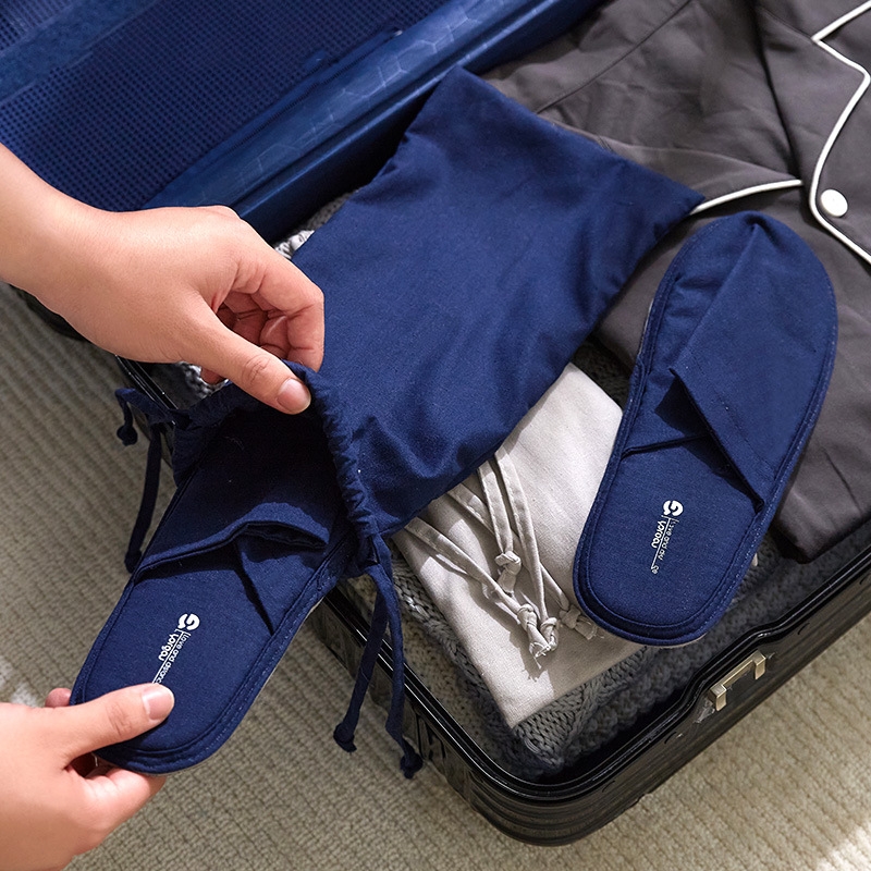Foldable Travel Slippers with Storage Bag detail 1