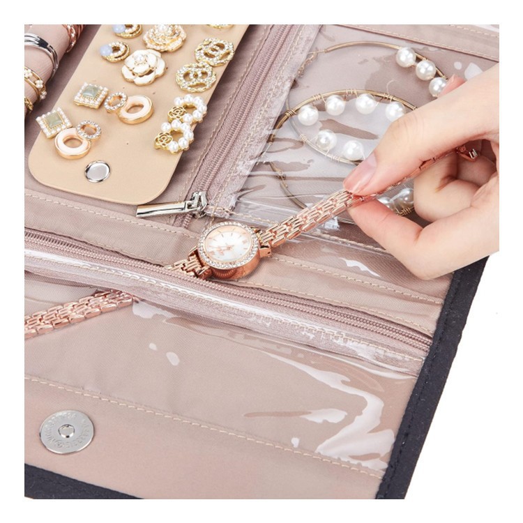 Folding Jewellery Roll, Travel detail 2