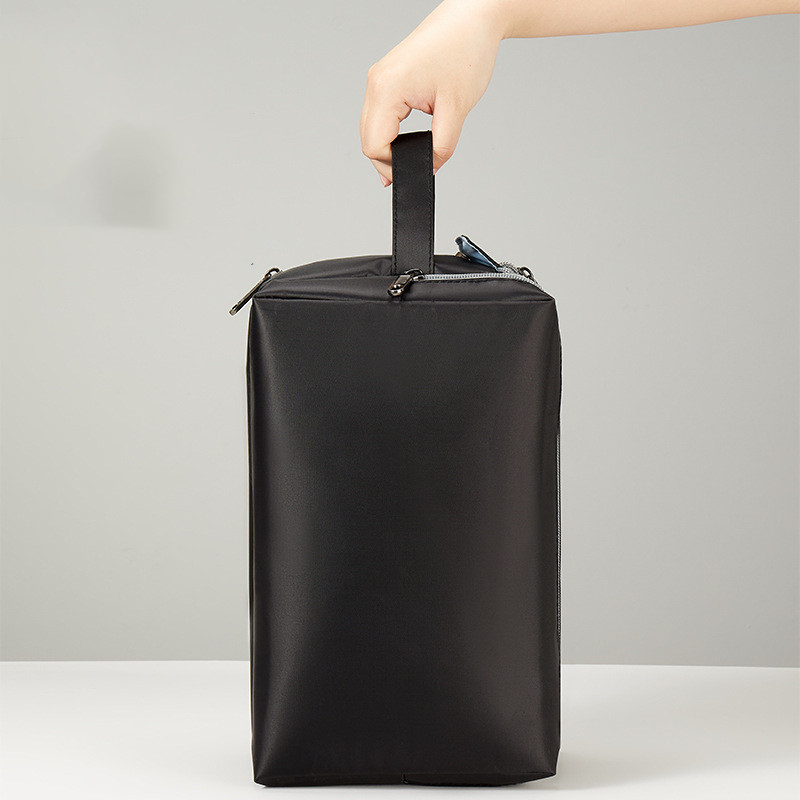 Large-Capacity Travel Wash Bag detail 2