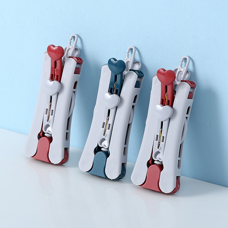 Folding Travel Hanger with Clips, 5 Pack - Image 3