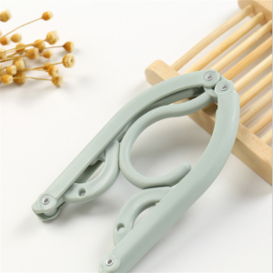 Folding Travel Hanger